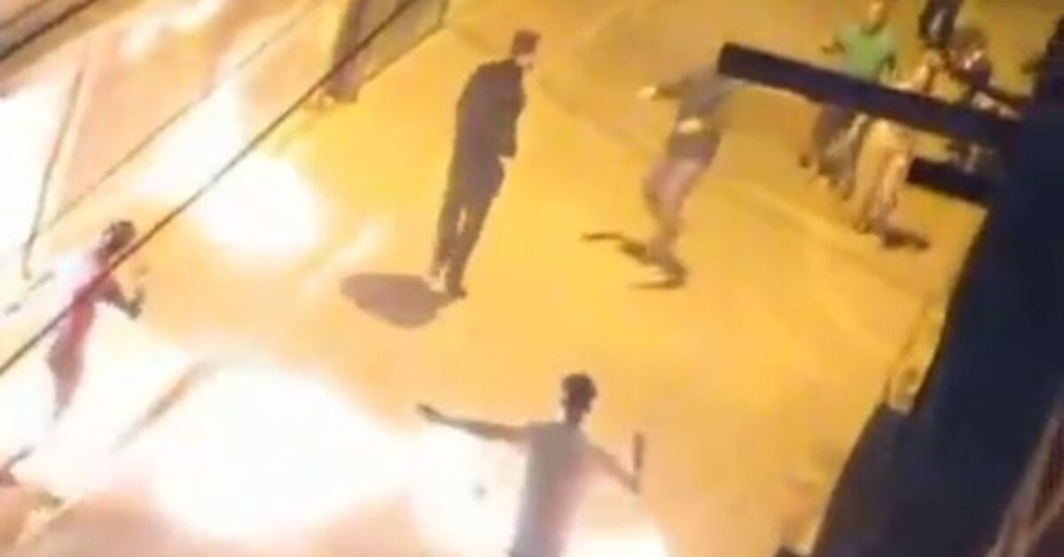 Eşinin sığındığı eve molotof attı