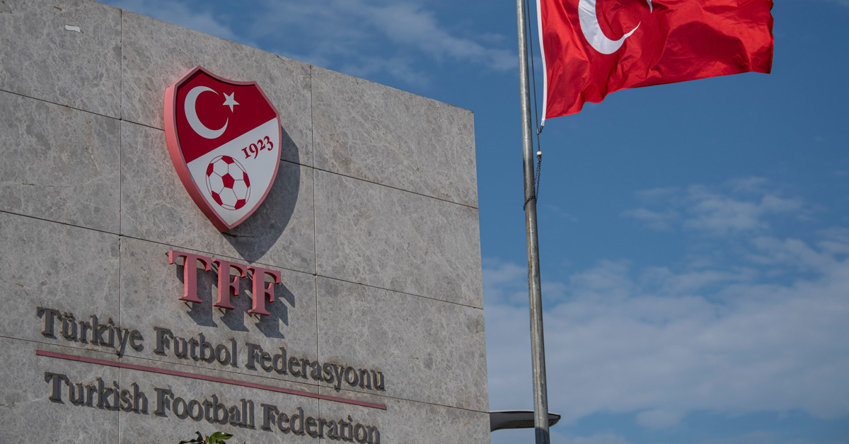 PFDK’den Galatasaray ve Beşiktaş’a para cezası!