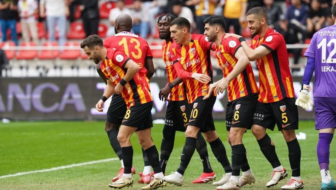 Kayserispor, Jakirovic ile bambaşka